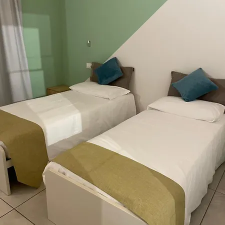 Couette-café Le Albare 3*