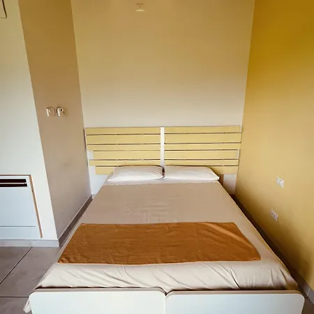 Le Albare Bed and Breakfast