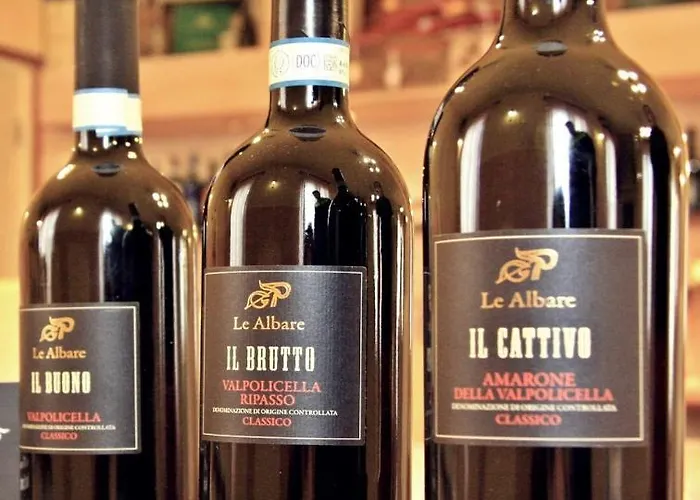 Oda ve Kahvaltı Le Albare 3*