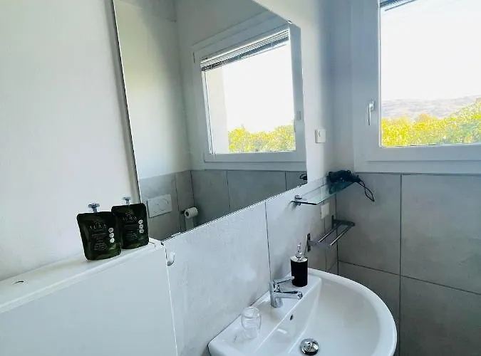 Le Albare Oda ve Kahvaltı Montecchia di Crosara