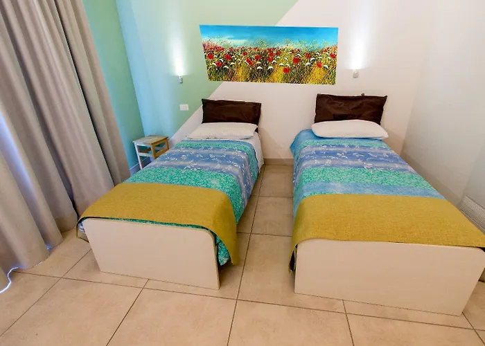 Le Albare Oda ve Kahvaltı 3*