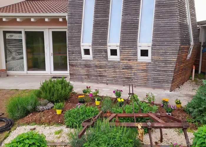 Oda ve Kahvaltı Le Albare